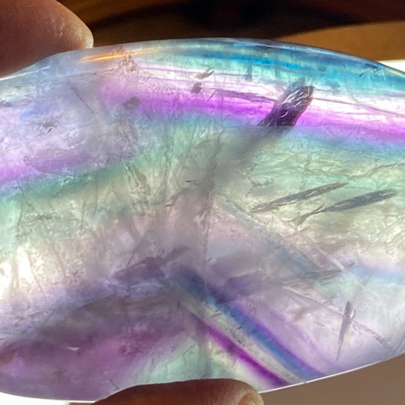 Giant Rainbow Fluorite Palm Stone - Picture 10 of 15